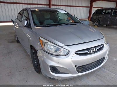 HYUNDAI ACCENT 2015