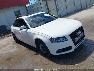 AUDI A4 2011