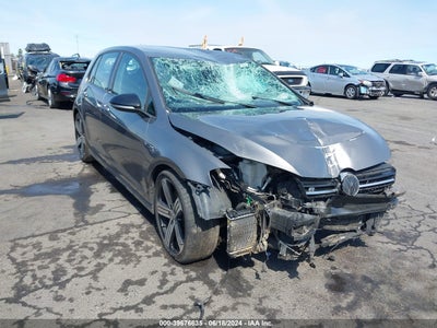 VOLKSWAGEN GOLF R 2016
