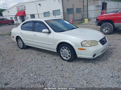 NISSAN MAXIMA 2001