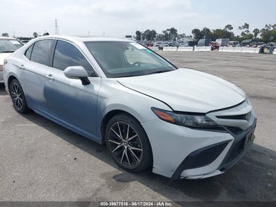 TOYOTA CAMRY 2022