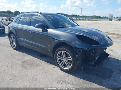 PORSCHE MACAN 2022