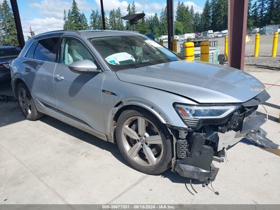 AUDI E-TRON 2019
