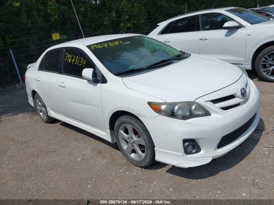 TOYOTA COROLLA 2011