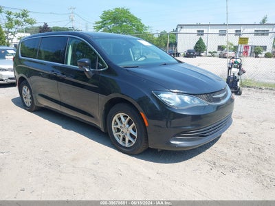 CHRYSLER PACIFICA 2017