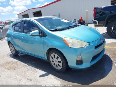 TOYOTA PRIUS C 2012
