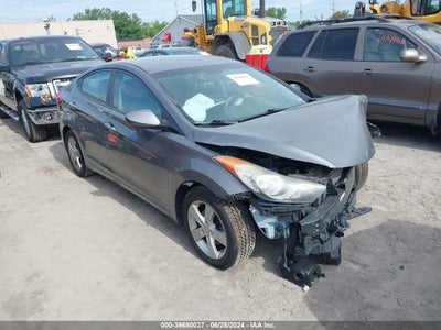 HYUNDAI ELANTRA 2013