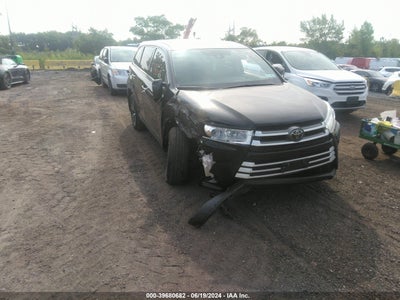 TOYOTA HIGHLANDER 2019
