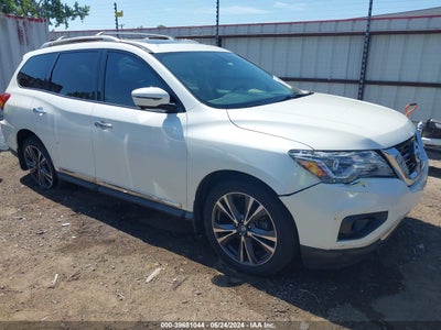 NISSAN PATHFINDER 2017