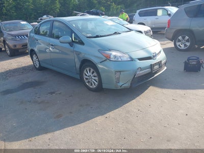 TOYOTA PRIUS PLUG-IN 2013