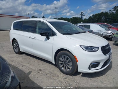 CHRYSLER PACIFICA HYBRID 2024