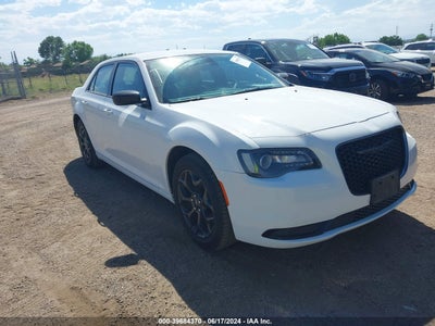 CHRYSLER 300 2022