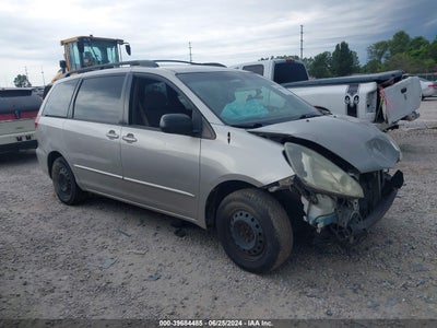 TOYOTA SIENNA 2004
