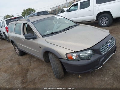 VOLVO XC70 2004