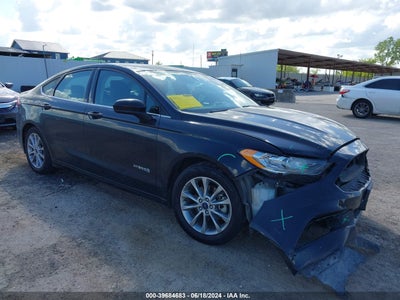 FORD FUSION HYBRID 2017