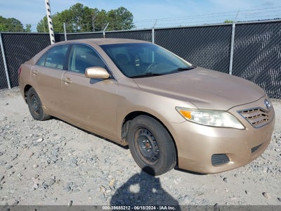 TOYOTA CAMRY 2010