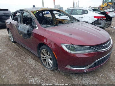 CHRYSLER 200 2015