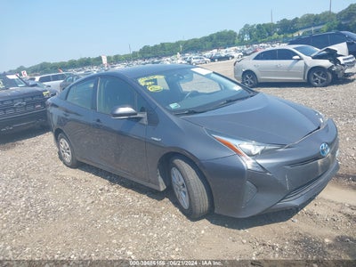 TOYOTA PRIUS 2016