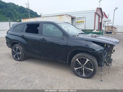 TOYOTA HIGHLANDER 2021