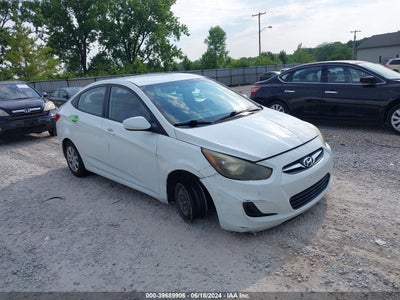 HYUNDAI ACCENT 2014