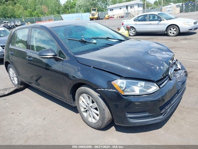 VOLKSWAGEN GOLF 2015