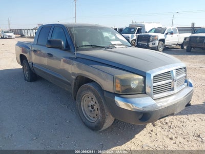 DODGE DAKOTA 2005