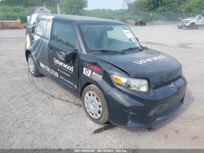 SCION SCION XB 2011