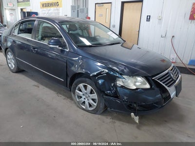 VOLKSWAGEN PASSAT 2007