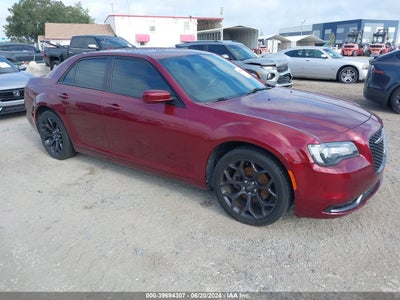 CHRYSLER 300 2019