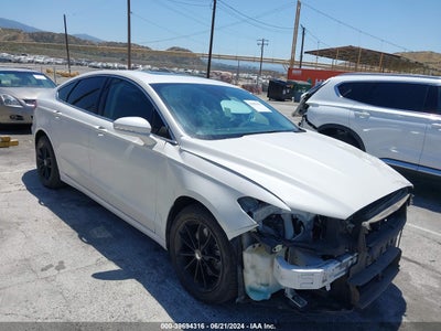 FORD FUSION ENERGI 2019