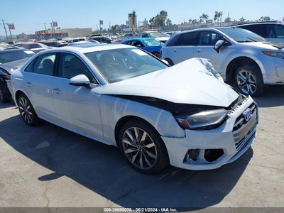 AUDI A4 2021
