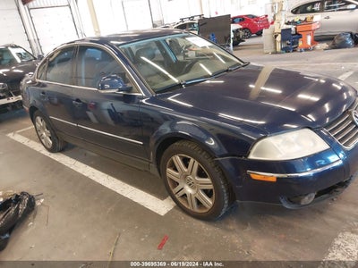 VOLKSWAGEN PASSAT 2005