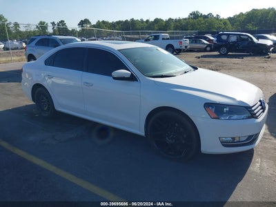 VOLKSWAGEN PASSAT 2013