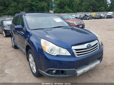 SUBARU OUTBACK 2011