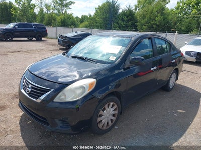 NISSAN VERSA 2012