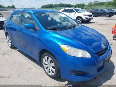 TOYOTA MATRIX 2010