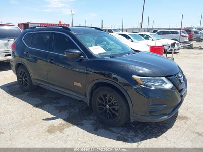 NISSAN ROGUE 2017