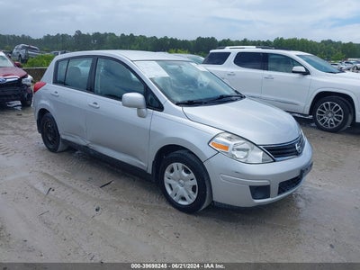 NISSAN VERSA 2011