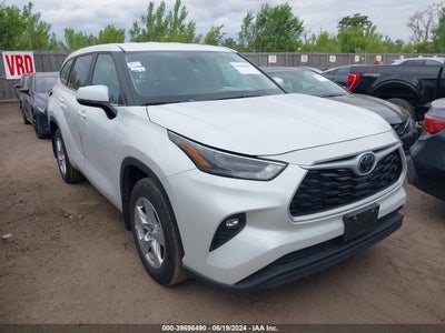 TOYOTA HIGHLANDER 2024