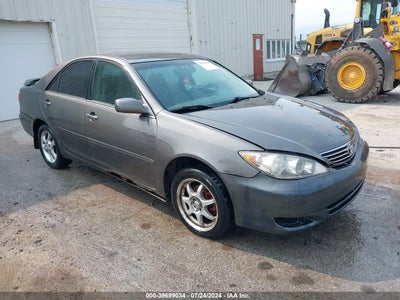 TOYOTA CAMRY 2005