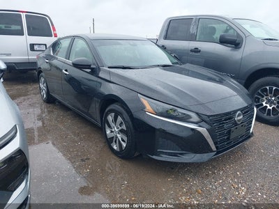 NISSAN ALTIMA 2024