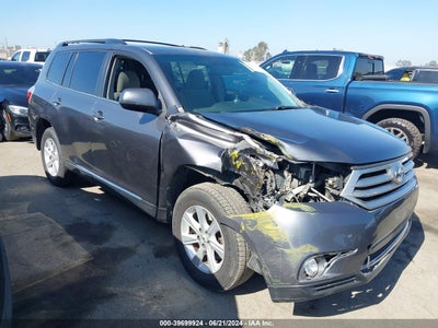 TOYOTA HIGHLANDER 2011