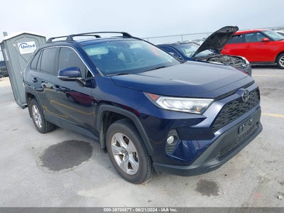 TOYOTA RAV4 XLE 2021