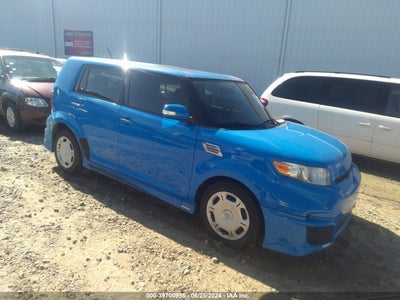 SCION XB 2011