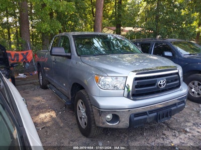 TOYOTA TUNDRA 2011