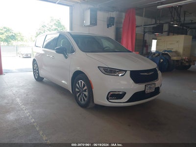 CHRYSLER PACIFICA HYBRID 2024