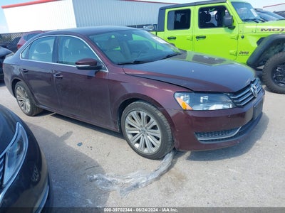 VOLKSWAGEN PASSAT 2012