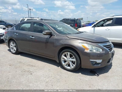 NISSAN ALTIMA 2015