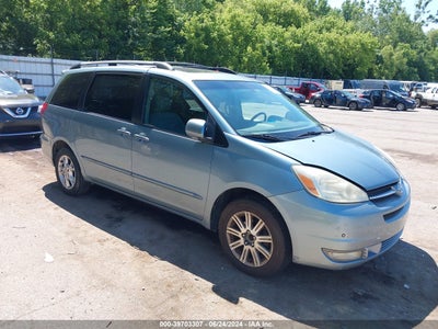 TOYOTA SIENNA 2005
