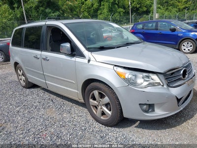 VOLKSWAGEN ROUTAN 2011
